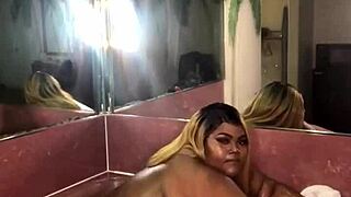 Zaharii indulges in solo pleasure in a Jacuzzi