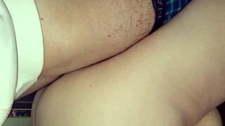 Voluptuous Joanna indulges in anal pleasure