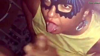 Chubby girl receives cum in abandoned house in exchange for oral pleasure