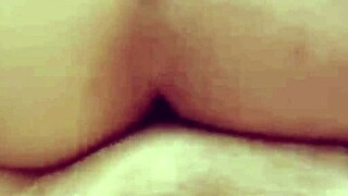 A voluptuous vixen craves raw passion and eager to climax together