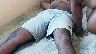 Voluptuous married neighbor enjoys her friend's husband's relaxation