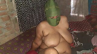 An Indian married woman gives oral pleasure and manual stimulation