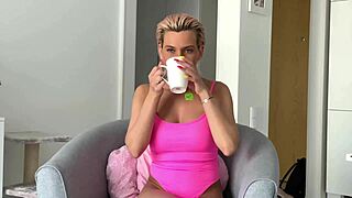 Voluptuous MILF Subil Arch gets doggystyle and facial from horny amateur