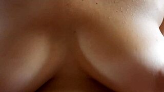 Natural tits and real experience in first sexual encounter