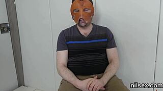 A strange teen is taken to an anus asylum for an unusual therapy session