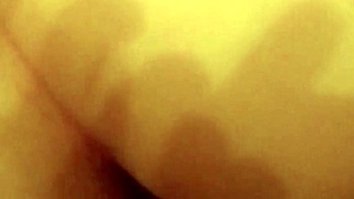 Caribbean MILF gets naughty in homemade porn