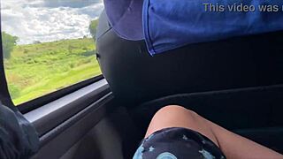 Tess's seductive show on a bus ride from Rio to São Paulo