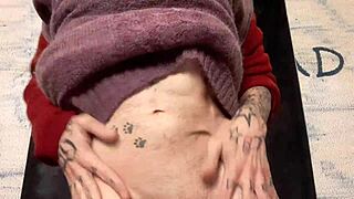 Gay masturbation and anal sex scenes in a solo performance.