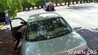 Amateur game of sex with oral and vaginal pleasure