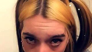 Beautiful transgender woman wants to perform oral sex on you