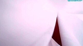 Shaved blonde gets off with huge toy on webcam