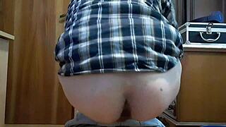 Gay amateur enjoys fake pussy and big cock