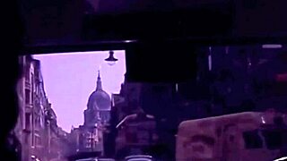 Beautiful woman gets her beaver shaved in this European video