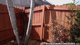 Beautiful woman with perfect body gives great blow job and rides big cock like expert