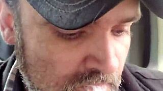 Gay amateur enjoys cum tribute along Natchez Trace