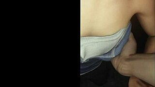 Jill Valentine from Resident Evil 3 gives a handjob with a pearl necklace