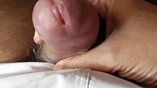 Hot Latina Ladysilva craves early morning blowjob action