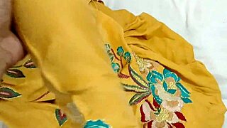 Amateur video of Indian aunty's big ass being licked and fucked in high definition