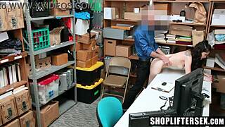 Teen shoplifter gets into hot water at flea market with police on her tail