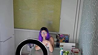 Pretty girl gives a sloppy blowjob in this homemade porn video