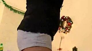 Anna Maria is a hot milf and she wears booty shorts