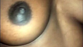 Pretty girls twerking and seducing each other