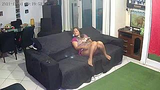 Amateur couple enjoys hot and spicy sex