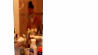 Interracial couple has sex in the dorm shower