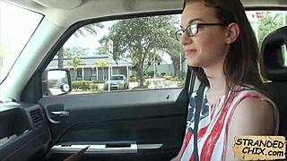 Young woman gets a lift and gives blow job in exchange for a ride home in Tali Dava 1+2