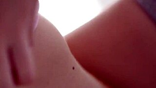 Beautiful solo set with Lulu Reynolds' hot finger play and nice shaved pussy