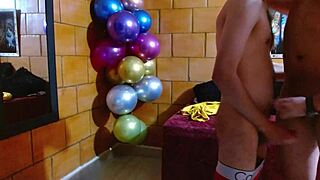 Amateur gay's athletic body gets serviced in 3D blowjob scene