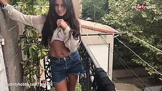 Dirty European teen’s quick and messy facial