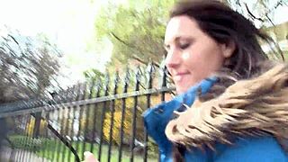 British beauty gets off while pissing and flashing outdoors