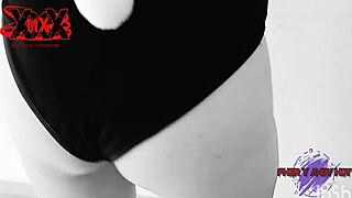 Fheryandyhot's erotic video featuring a Playboy bunny-dressed woman giving a blowjob