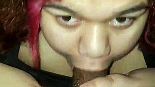 A chubby girl gives a good blowjob and gets a facial