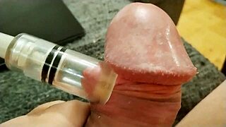 Marital life of a Finnish gay man who stays at home and loves anal sex