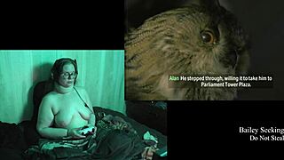 Giantess fetish cosplay in Alan Wake 2