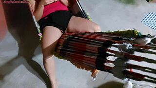 MILF Madrasta's workout session leads to steamy encounter
