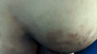 Married Indian housewife enjoys outdoor sex in steps of the house