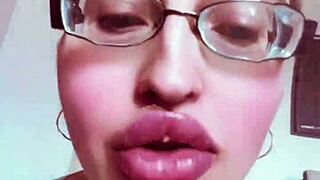 Goddess with sexy lips in kinky scene with eye fetish lover
