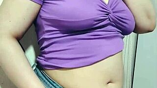 Nicole’s tempting boobs and her subsequent overeating in a homemade video