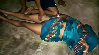 Married Indian village woman has hardcore sex with naughty man