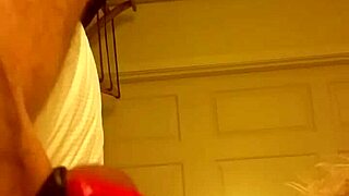 Cock worship in latex for the lustful slaves