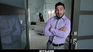 Besties got their tight pink slits smashed in threesome