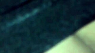 Young amateur gives a teasing blow job