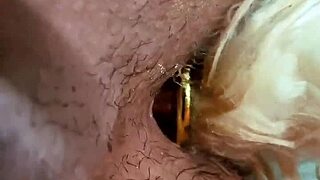 Gay amateur's daring assfucking adventure with a buttplug