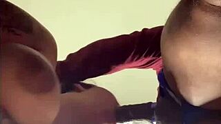 Cheating girlfriend gives a full blowjob with cumshot