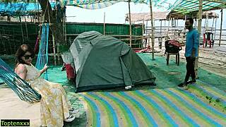 Hot sex with an Indian tourist bhabhi in a one time sexual fantasy