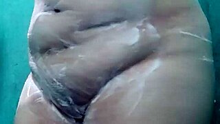 Hot and steamy homemade video of stepmother's self-pleasure